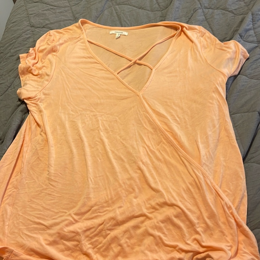 Maurices Xl pink cross front shirt